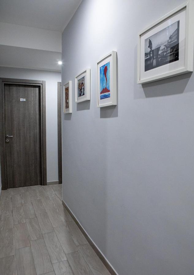 Zuroli Suite Наполи Екстериор снимка