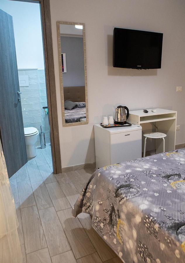 Zuroli Suite Наполи Екстериор снимка