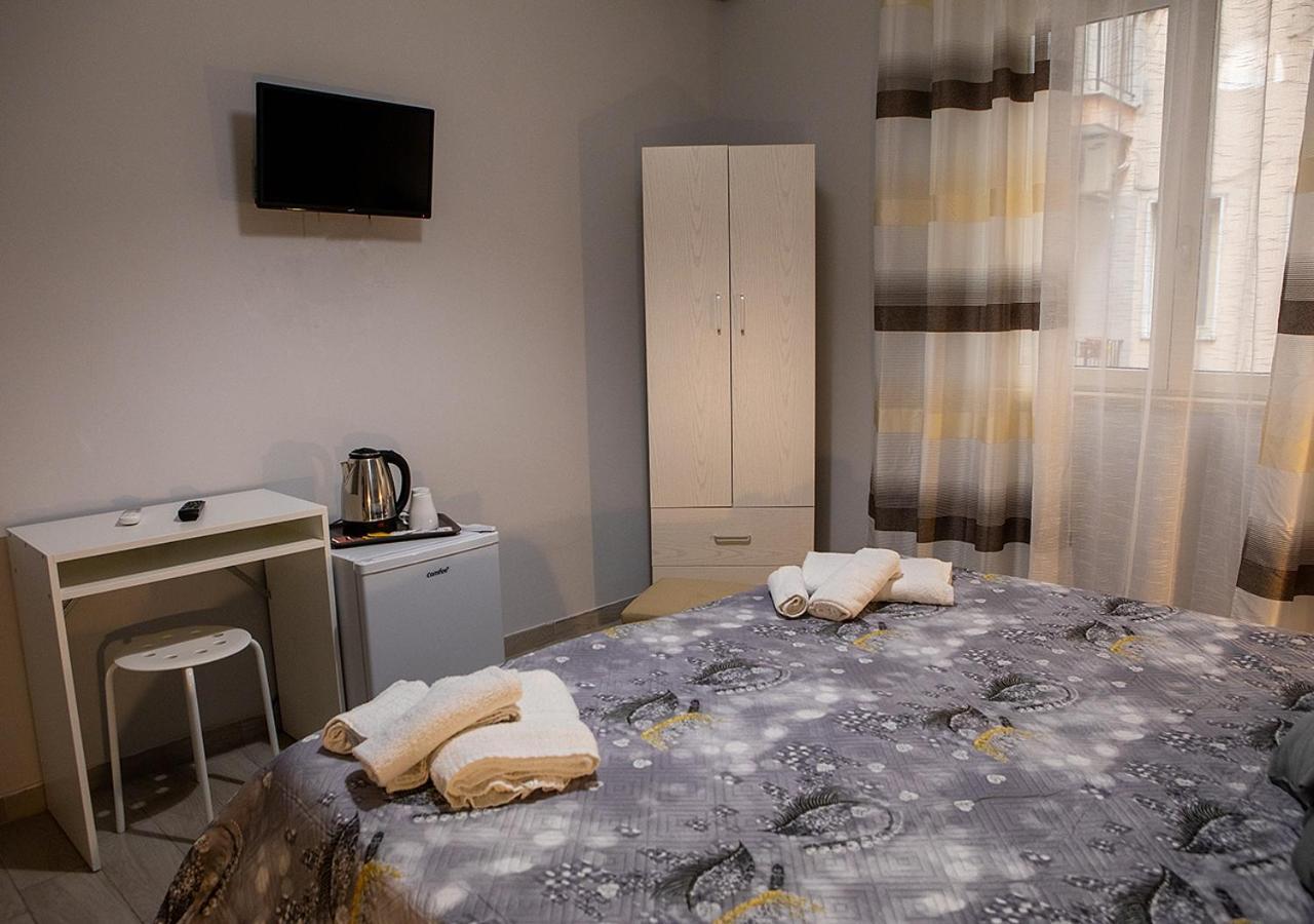 Zuroli Suite Наполи Екстериор снимка