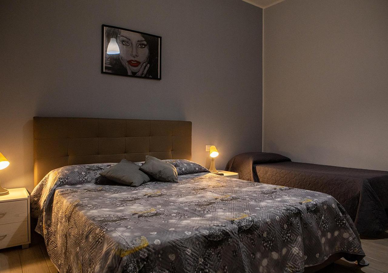 Zuroli Suite Наполи Екстериор снимка