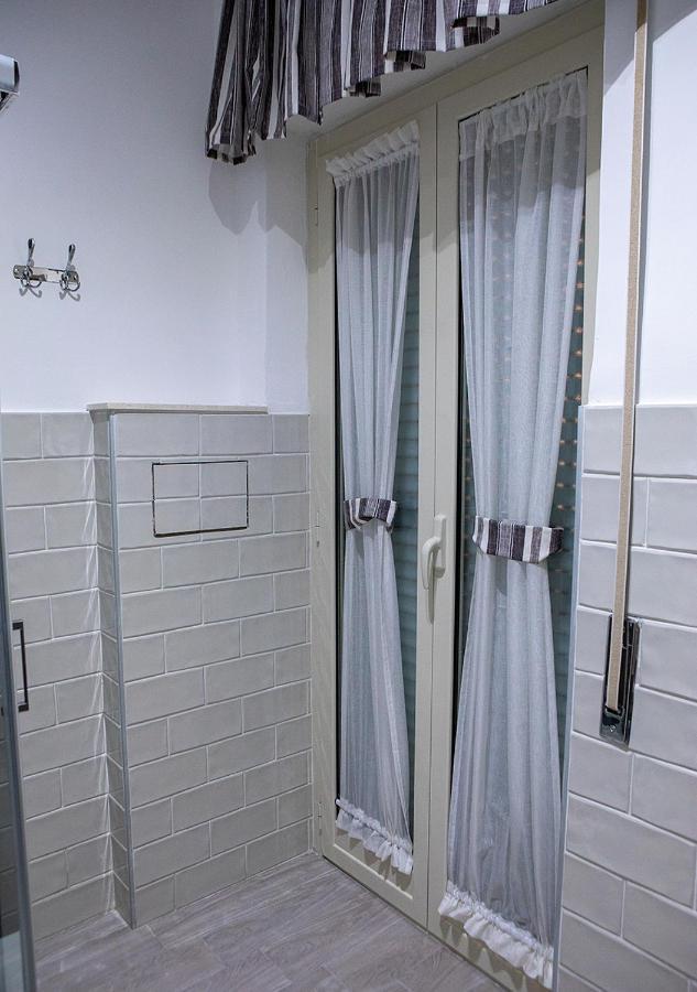 Zuroli Suite Наполи Екстериор снимка