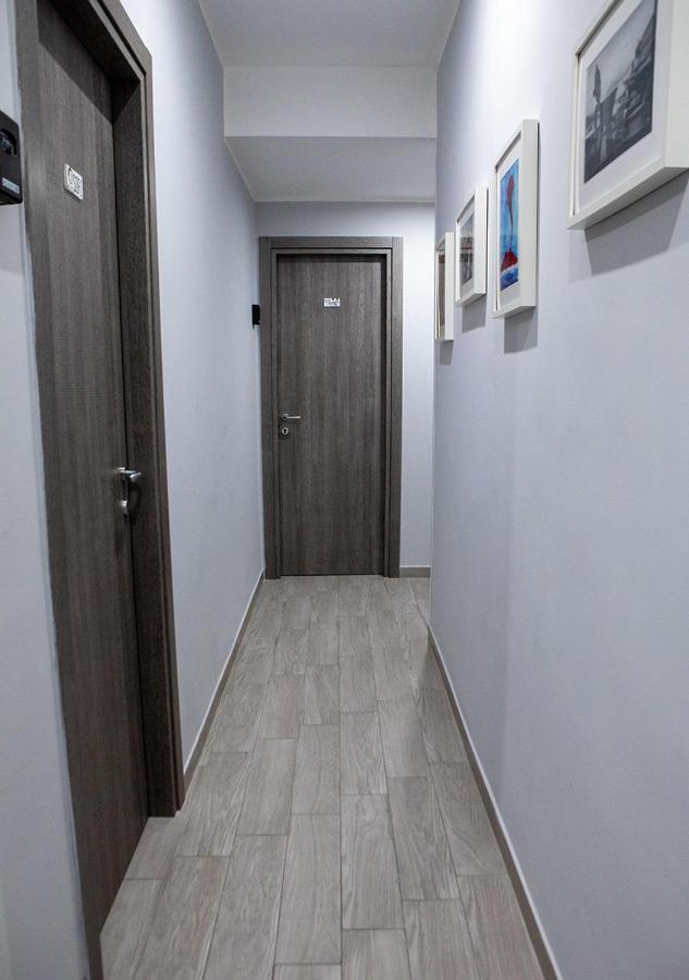 Zuroli Suite Наполи Екстериор снимка