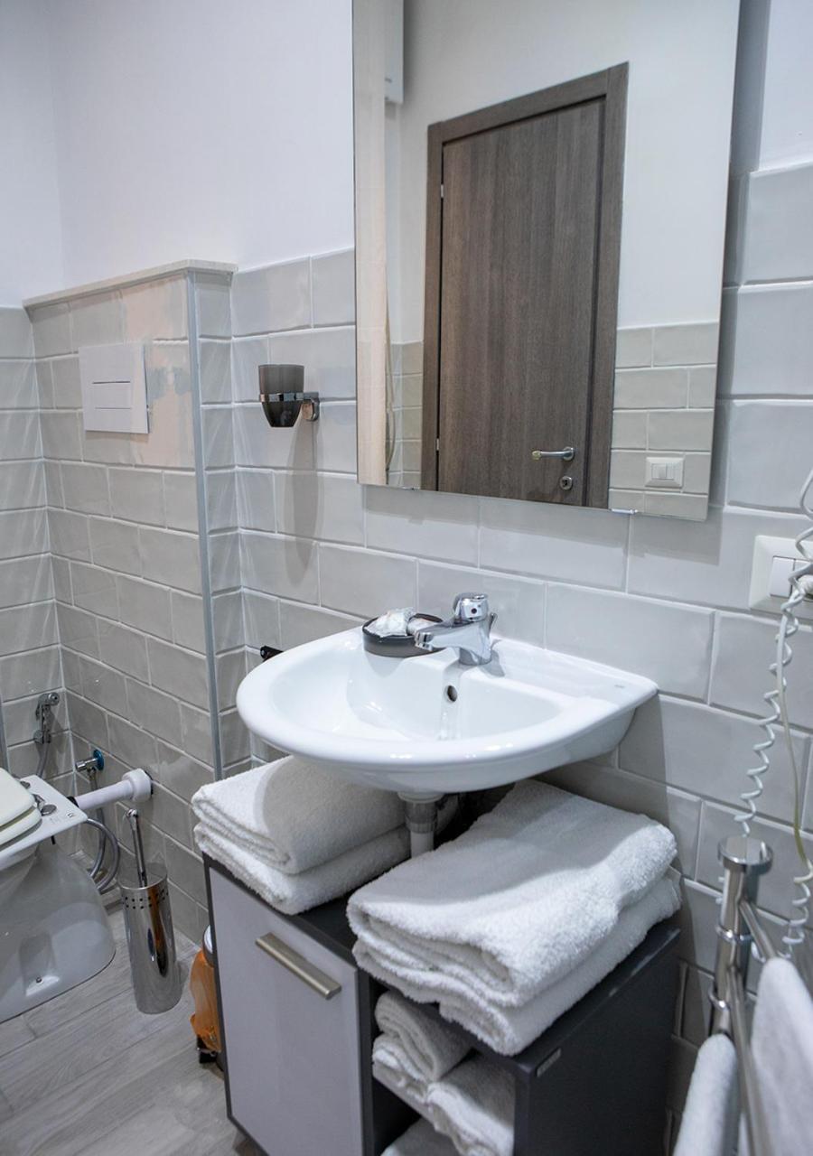 Zuroli Suite Наполи Екстериор снимка